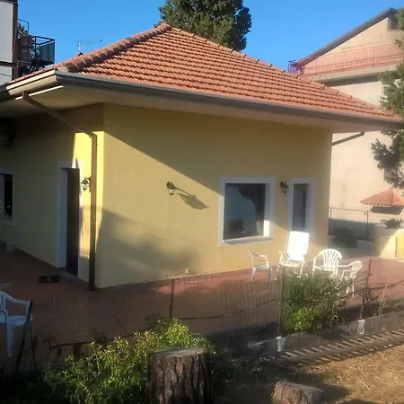 La Casa Dei Colori Villa Zafferana Etnea Exterior photo